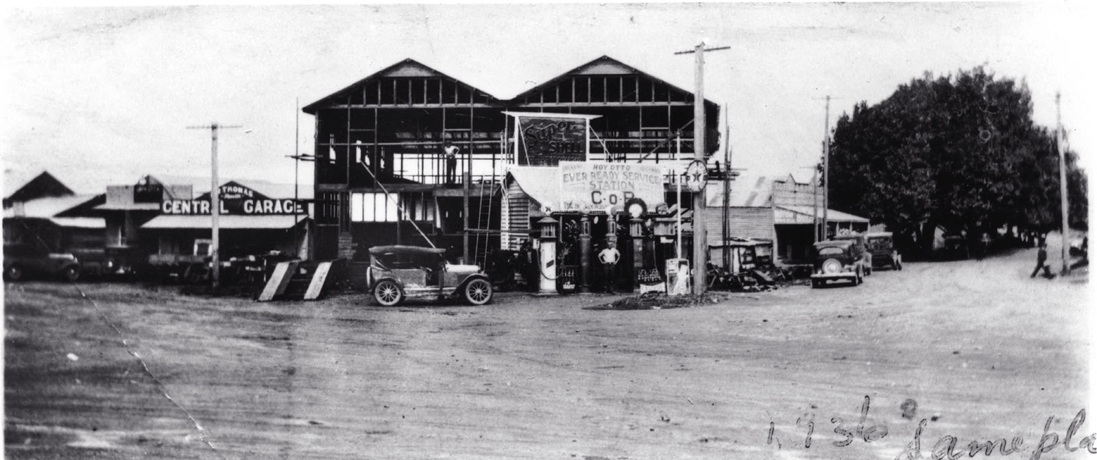 Shop at the Corner of River Road and Monkland Street